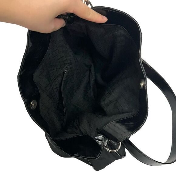 Gucci Bamboo Handle Black Nylon Two Way Shoulder Bag Authentic w Serial # - Picture 2 of 14